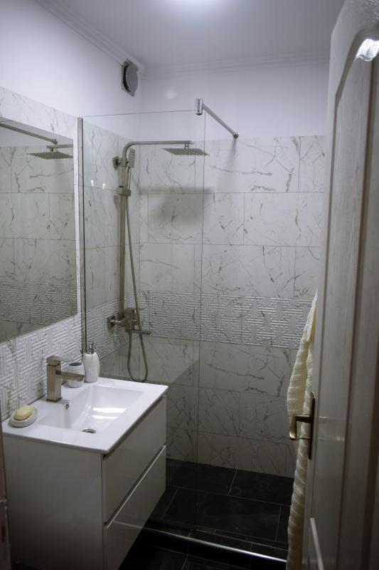 Appartamento Apartament Thea Făgăraş Esterno foto